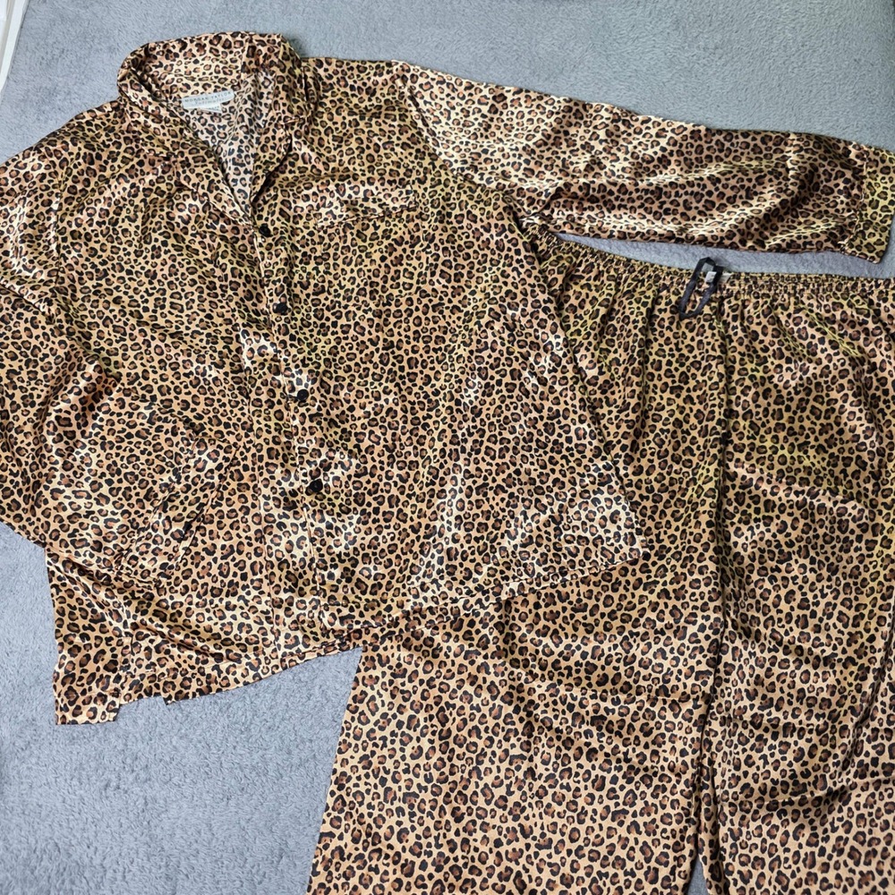 Morgan Taylor Womens XL Pajama Set Brown Leopard Print Satin Button Front 2pc